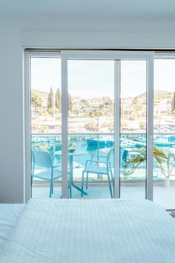 Blue Marina Apartments Экстерьер фото